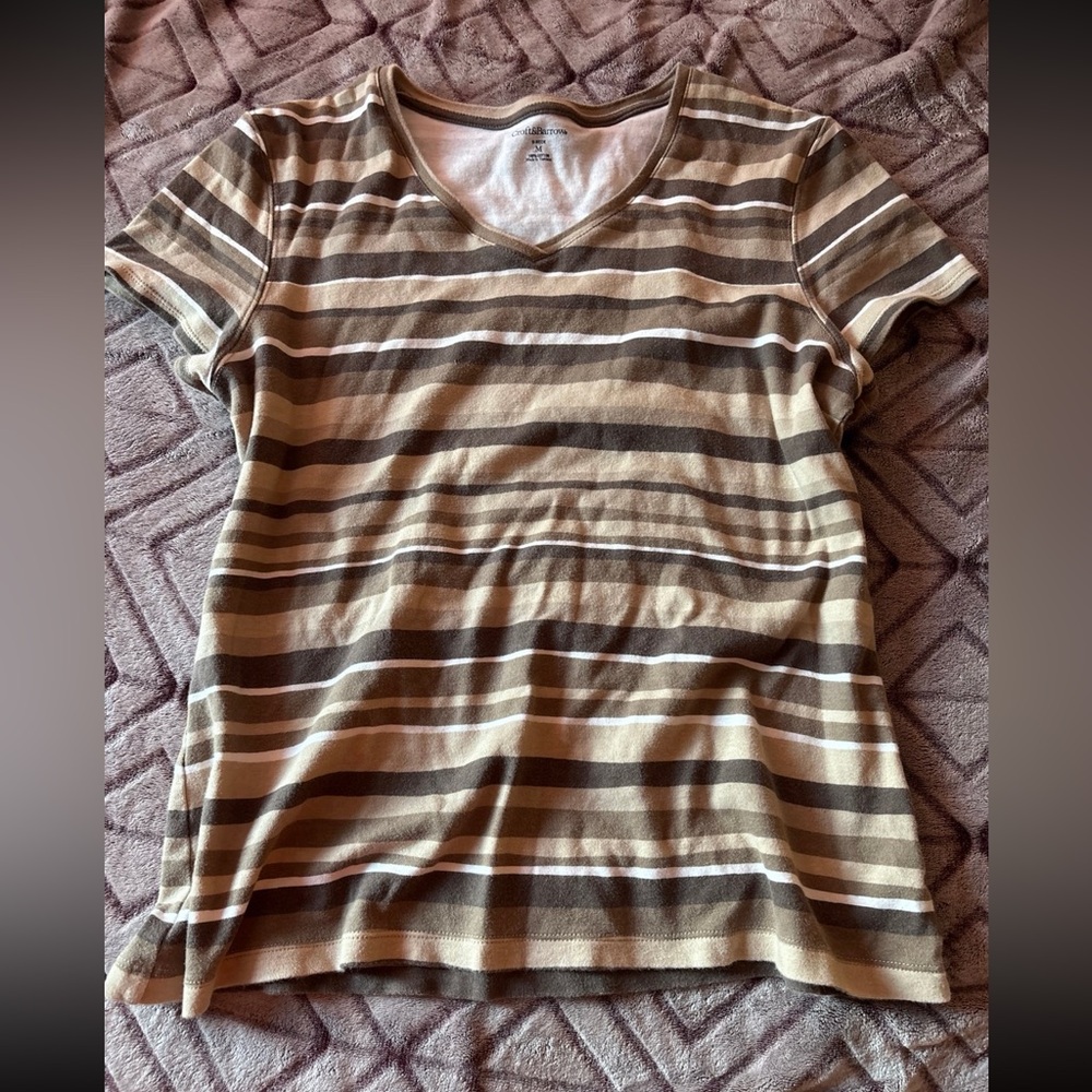 Croft & Barrow Brown and Tan V-Neck Top